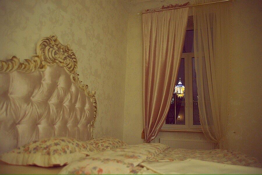 Goldenapartmentリヴィウ エクステリア 写真
